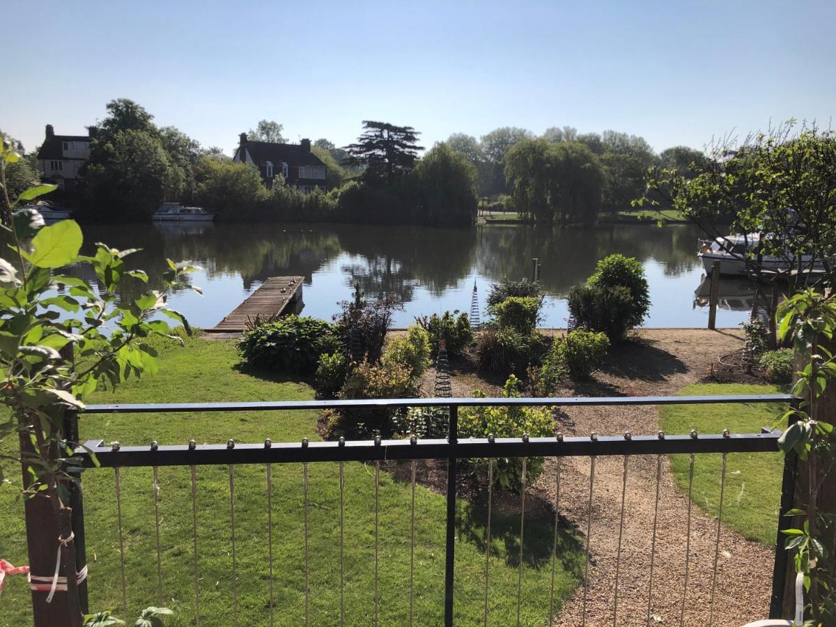 Private Room - The River Room At Burway House On The River Thames 彻特西 外观 照片