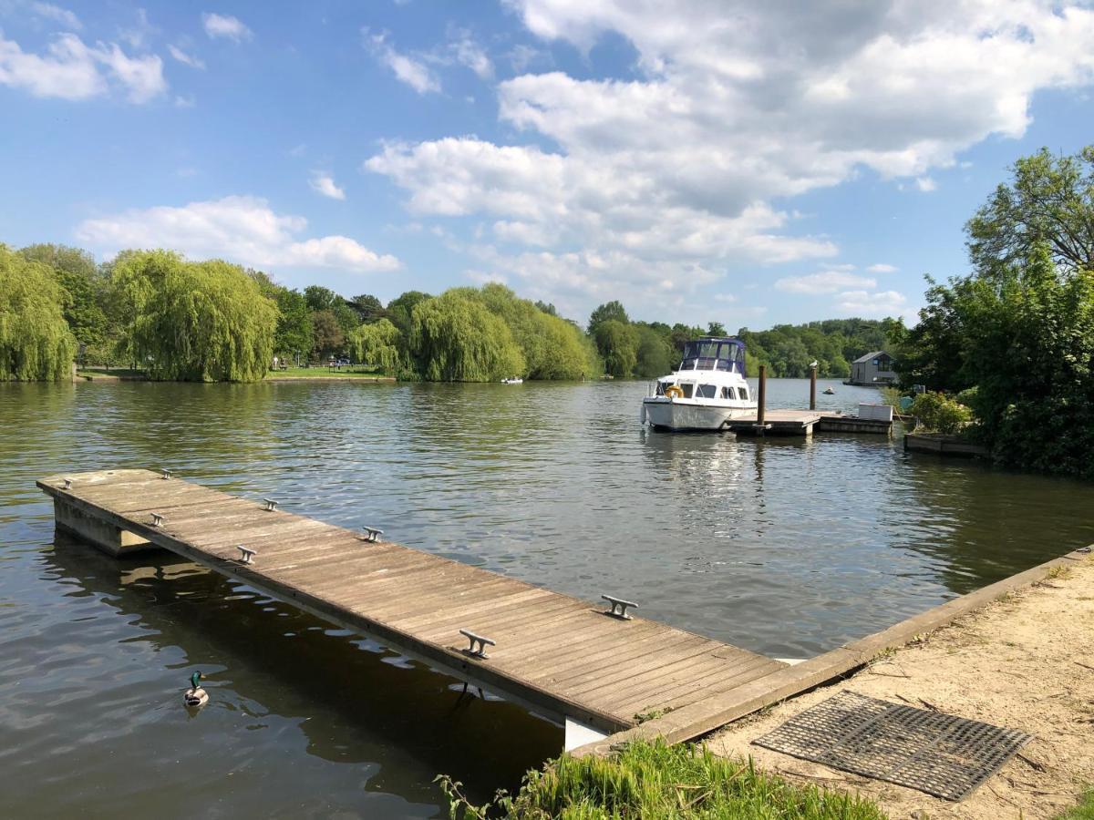 Private Room - The River Room At Burway House On The River Thames 彻特西 外观 照片